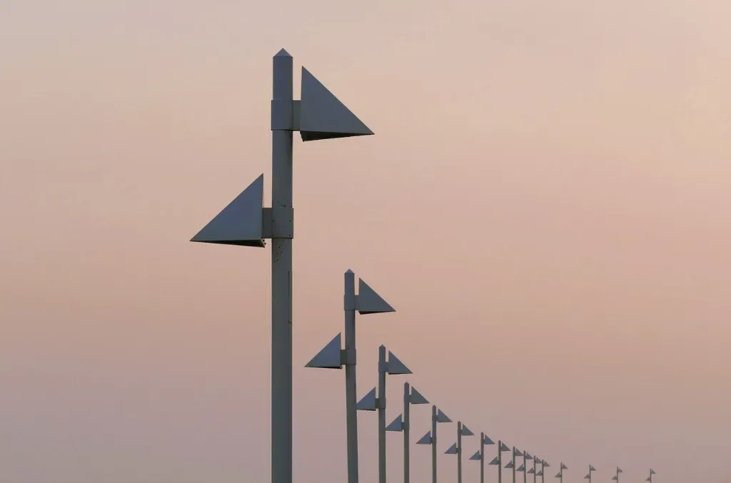 cechy dobrych słupów oświetleniowych